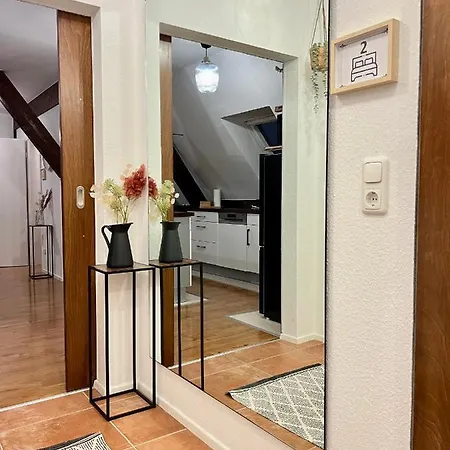 Appartement Klimatisierte Dachgeschoss-oase Mit 3 Schlafzimmern, Blick & Komfort *