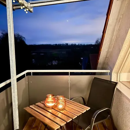 Klimatisierte Dachgeschoss-oase Mit 3 Schlafzimmern, Blick & Komfort