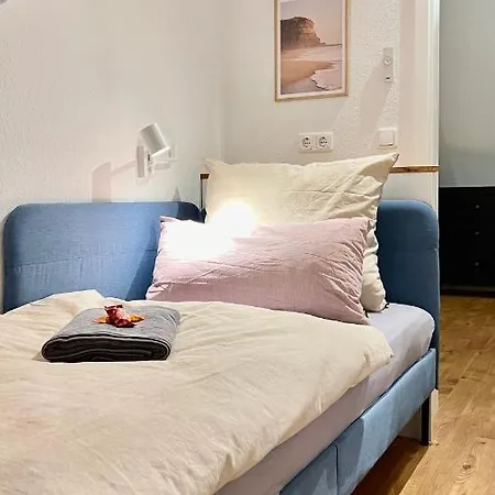 Klimatisierte Dachgeschoss-oase Mit 3 Schlafzimmern, Blick & Komfort